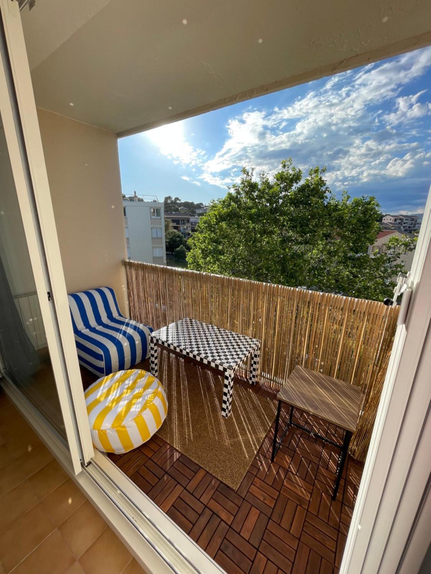 Superbe Duplex Refait A Neuf ! Apartment Hyeres Bagian luar foto